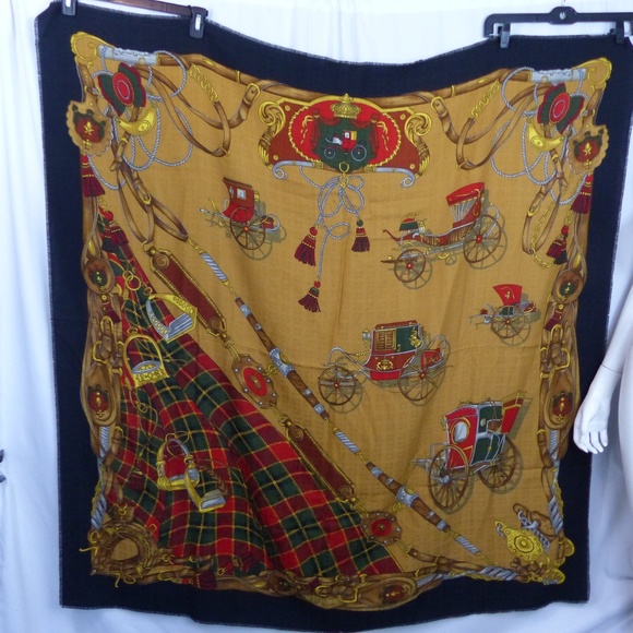 gucci oversized scarf